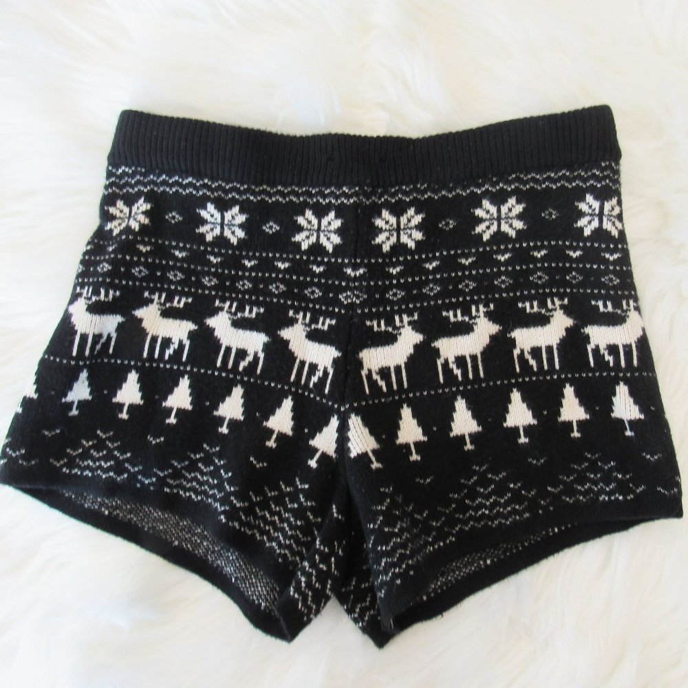 Fair isle print sweater shorts